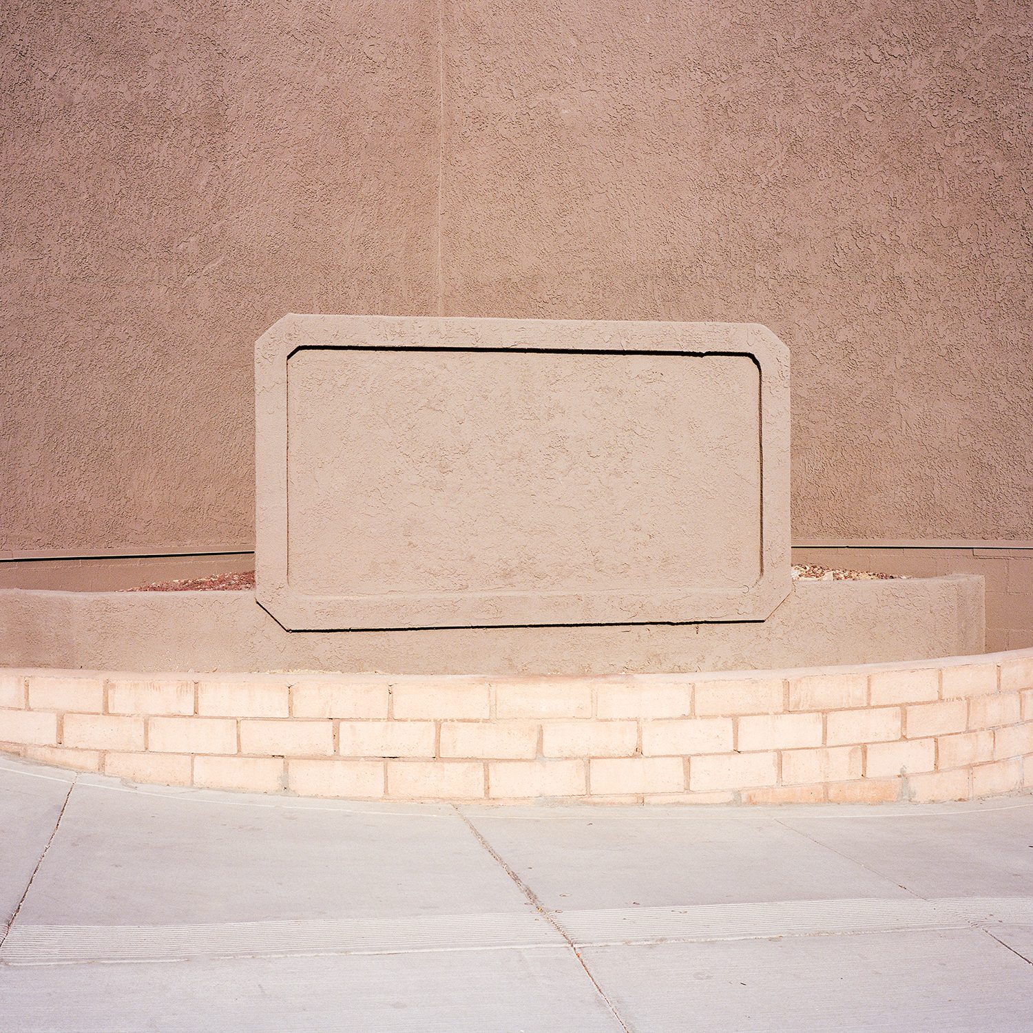Fabricating Desert, photograph 23 by Sinziana Velicescu